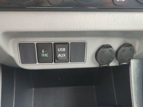 Used 2013 Toyota Tacoma w/ TRD Off-Road Pkg image 21