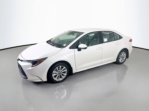 New 2026 Toyota Corolla LE image 3