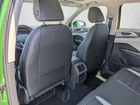New 2026 Volkswagen Taos SEL AWD/4WD image 25
