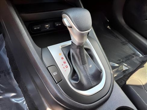Used 2023 Kia Forte LXS image 20