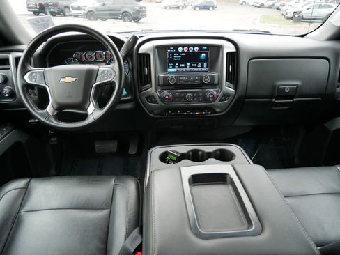 Used 2018 Chevrolet Silverado 1500 LT w/ All Star Edition image 13