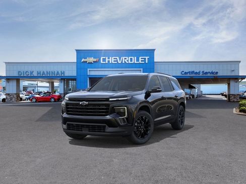 New 2026 Chevrolet Traverse LT w/ Midnight/Sport Edition image 9