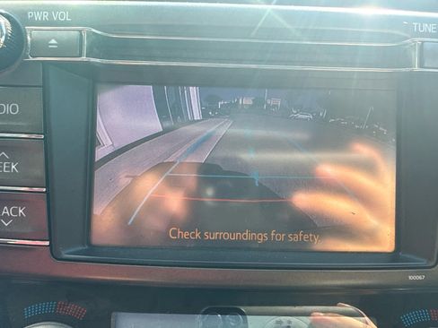 Used 2013 Toyota RAV4 XLE AWD/4WD image 33