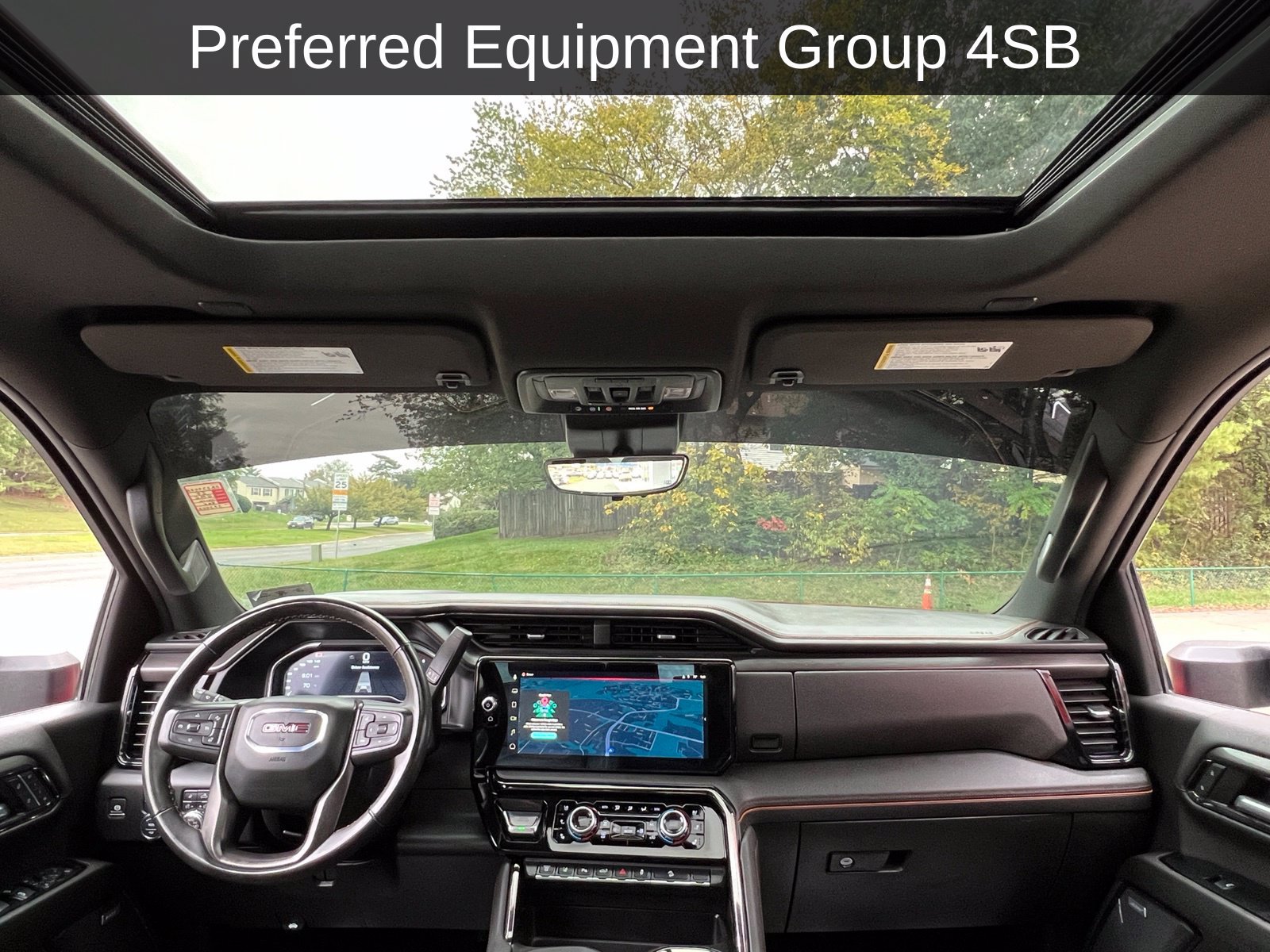 Used 2024 GMC Sierra 2500 AT4 w/ AT4 Premium Plus Package AWD/4WD image 2