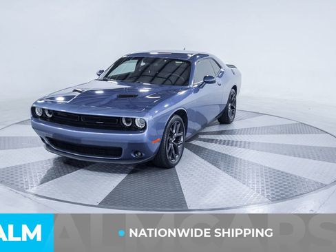 Used 2021 Dodge Challenger SXT w/ Blacktop Package RWD image 2
