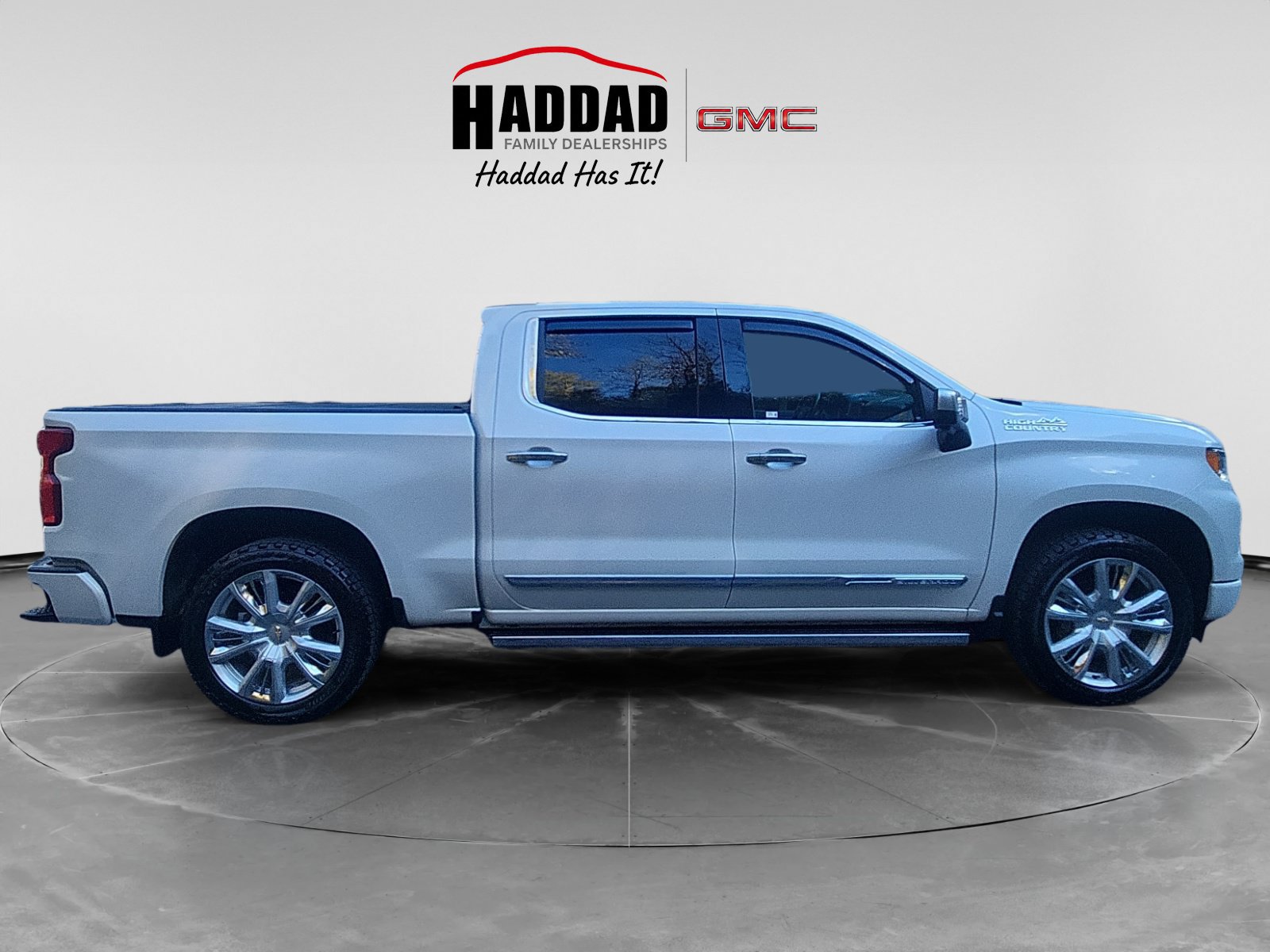 Used 2023 Chevrolet Silverado 1500 High Country AWD/4WD image 6
