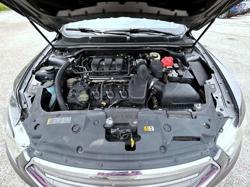 Used 2013 Ford Taurus SEL FWD image 22