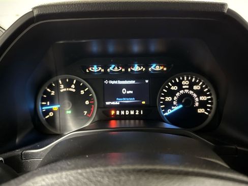 Used 2016 Ford F150 XLT w/ Equipment Group 302A Luxury image 12