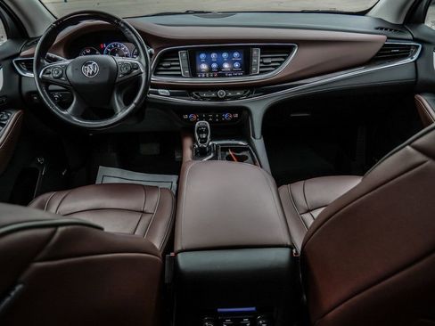 Used 2021 Buick Enclave Avenir w/ Avenir Technology Package FWD image 27