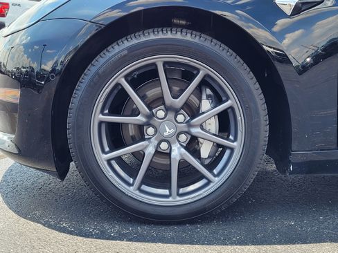 Used 2020 Tesla Model 3 Long Range AWD/4WD image 10
