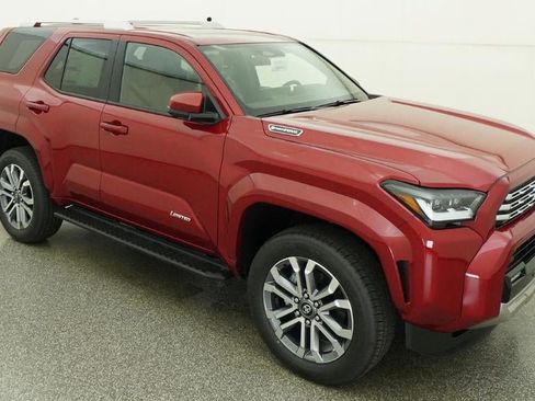 New 2026 Toyota 4Runner Limited AWD/4WD image 13