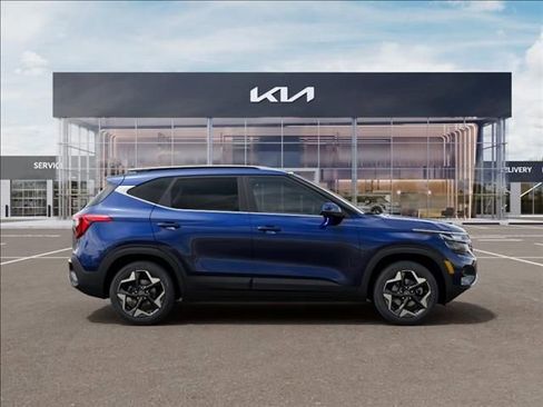 New 2026 Kia Seltos EX FWD image 7