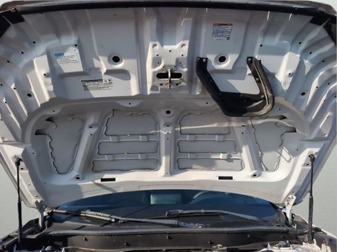 Used 2024 Honda CR-V EX image 11