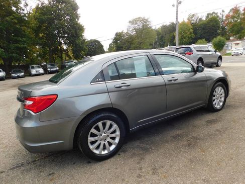 Used 2013 Chrysler 200 Touring image 11