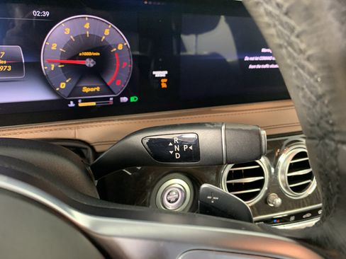 Used 2018 Mercedes-Benz S 450 Sedan image 24