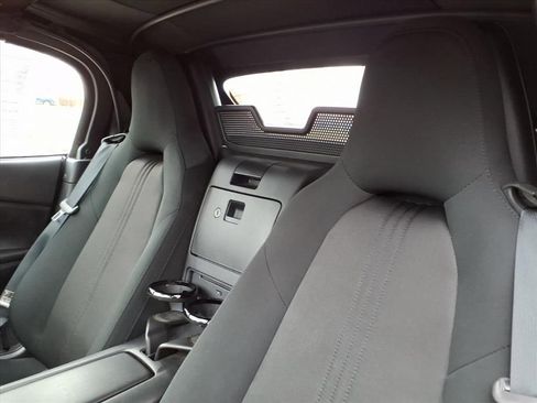 Used 2016 MAZDA MX-5 Miata Sport image 25