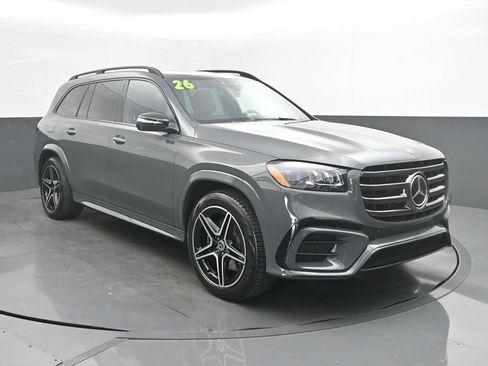 Used 2026 Mercedes-Benz GLS 450 4MATIC image 9
