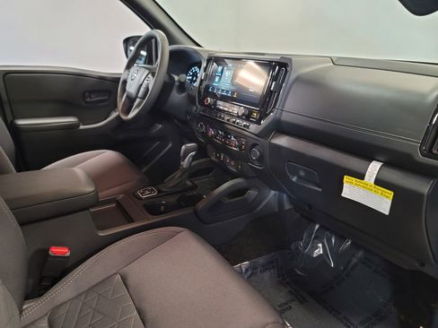 New 2026 Nissan Frontier SV w/ SV Convenience Package image 24