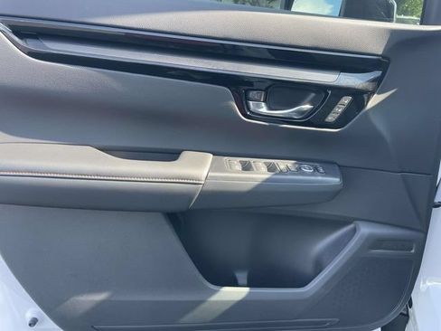 Used 2026 Honda CR-V Sport Touring image 16