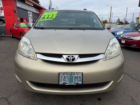 Used 2007 Toyota Sienna XLE image 4