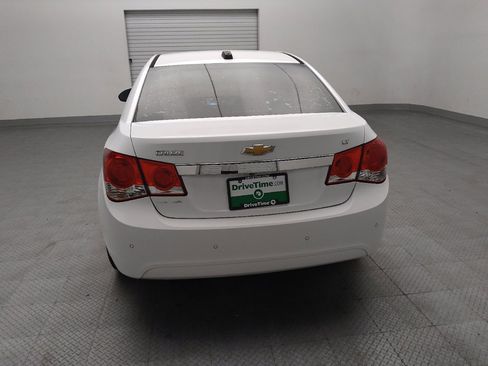 Used 2016 Chevrolet Cruze LT w/ Enhanced Safety Package FWD image 6
