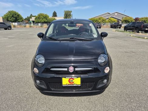 Used 2017 FIAT 500 Pop w/ Sport Appearance Package FWD image 8