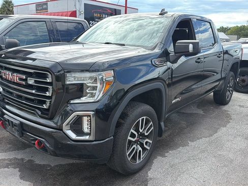 Used 2019 GMC Sierra 1500 AT4 w/ Technology Package AWD/4WD image 2