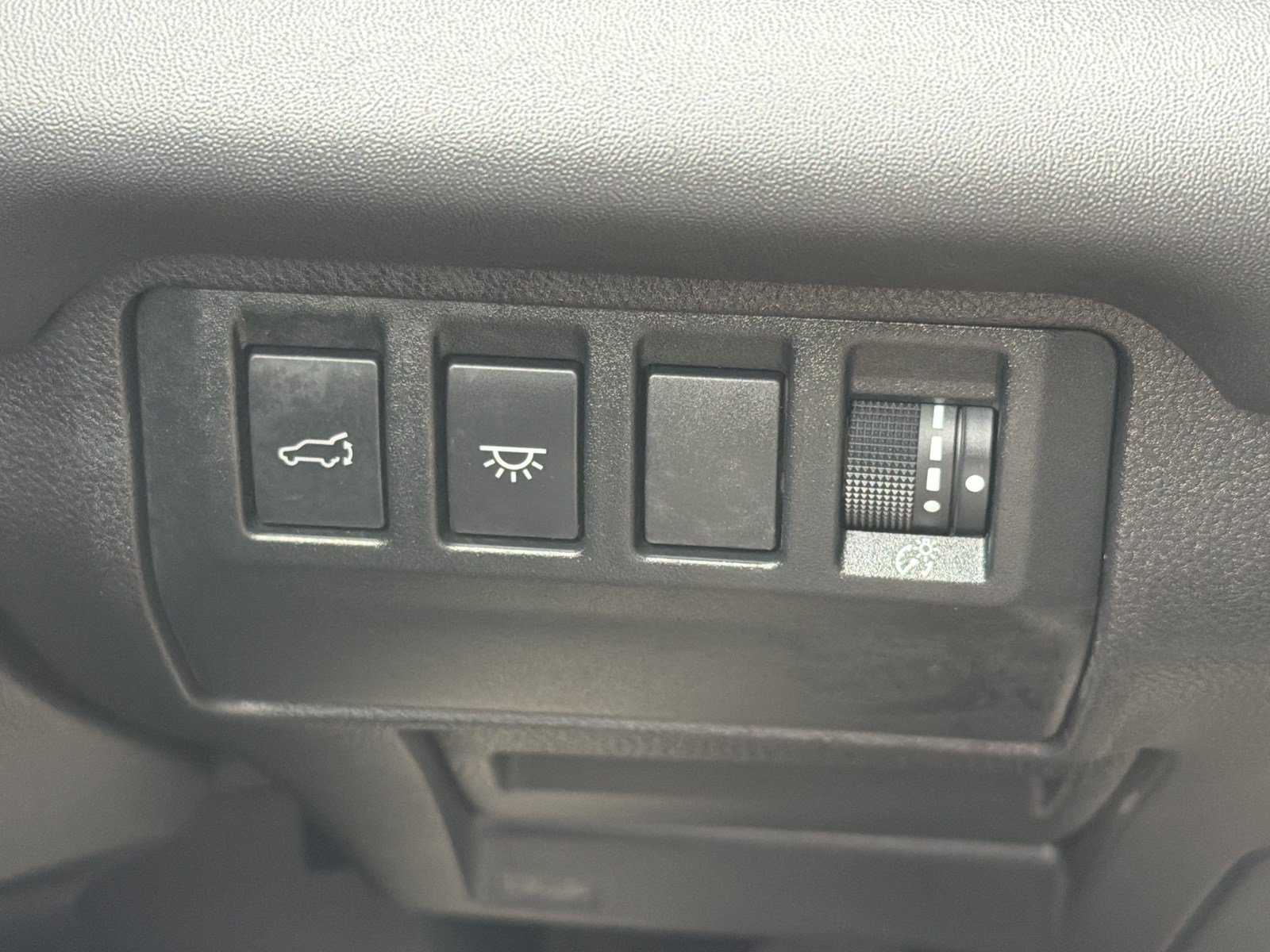 Certified 2025 Subaru Ascent Touring AWD/4WD image 26