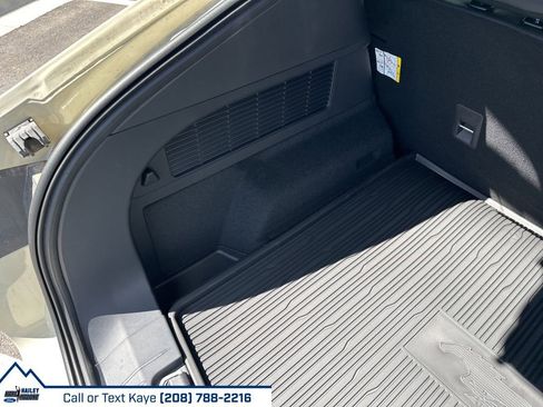 New 2025 Ford Mustang Mach-E Premium w/ Interior Protection Package AWD/4WD image 39