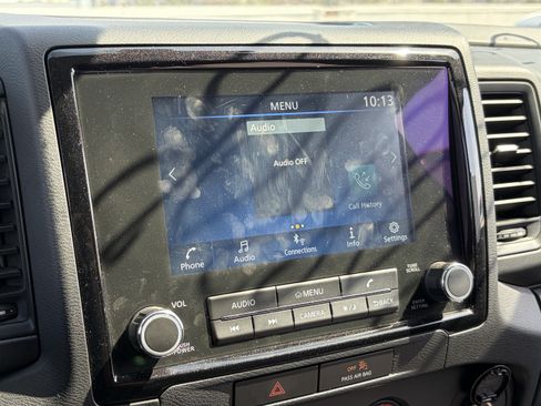 Used 2022 Nissan Frontier S w/ Technology Package RWD image 6