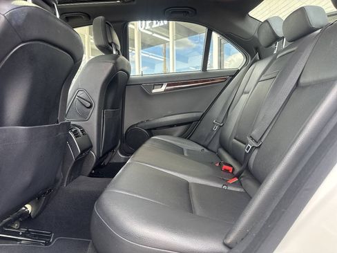 Used 2014 Mercedes-Benz C 250 Sedan image 24
