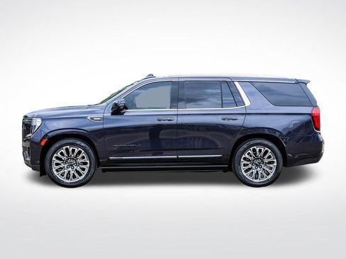 Used 2023 GMC Yukon Denali Ultimate AWD/4WD image 2