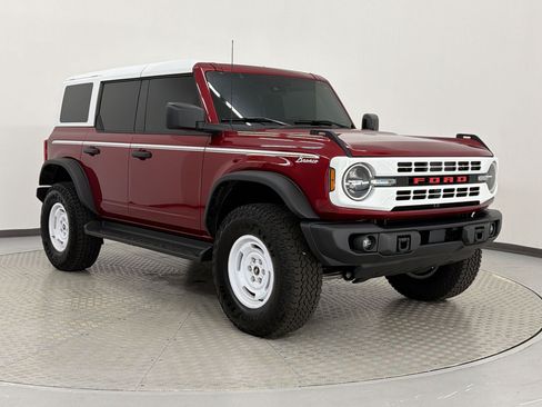 Used 2025 Ford Bronco Heritage Edition AWD/4WD image 7