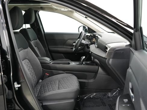 Used 2025 Nissan Kicks SV w/ SV Premium Package AWD/4WD image 12