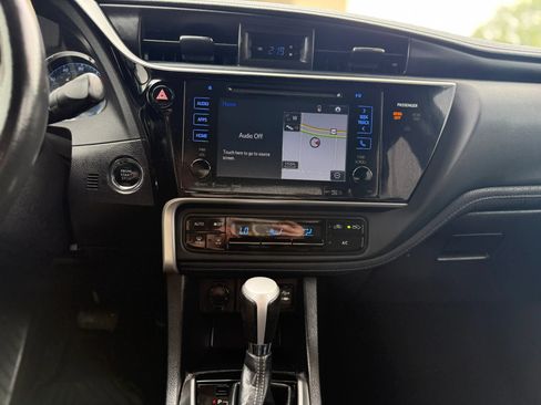 Used 2017 Toyota Corolla XSE w/ Carpet Mat Package (TMS) FWD image 26