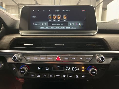 Used 2022 Kia Telluride SX w/ SX Prestige Package image 23