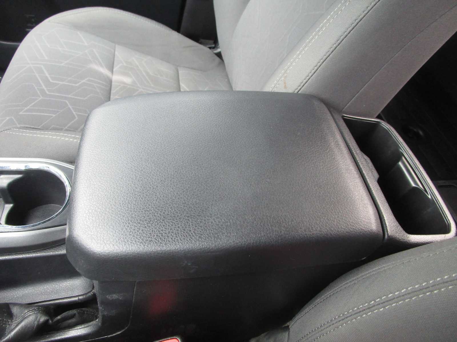 Used 2018 Toyota Tacoma TRD Sport AWD/4WD image 20