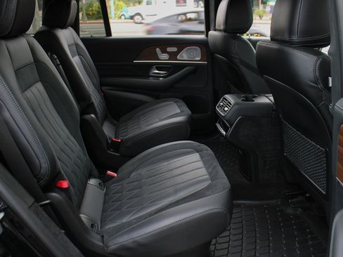 Used 2021 Mercedes-Benz GLS 63 AMG 4MATIC image 24