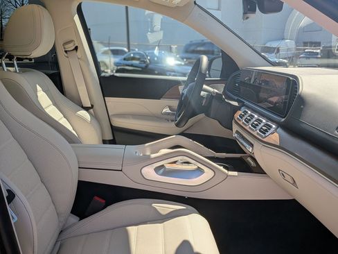 Certified 2025 Mercedes-Benz GLE 580 4MATIC image 39