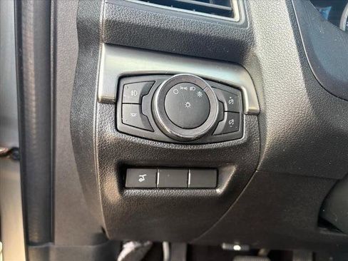 Certified 2019 Ford Explorer XLT w/ Equipment Group 202A image 15