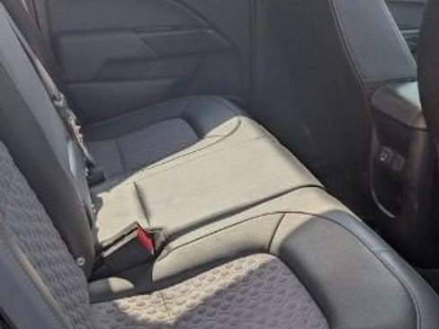 Used 2019 Chevrolet Colorado Z71 image 11