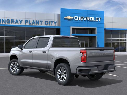 New 2026 Chevrolet Silverado 1500 Custom RWD image 3