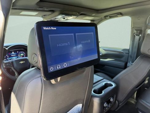 Used 2023 Chevrolet Tahoe High Country w/ Advanced Technology Package AWD/4WD image 22