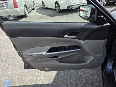 Used 2010 Honda Accord EX-L image 13