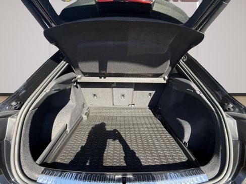 Used 2021 Audi Q3 2.0T Premium Plus w/ Premium Plus Package image 31