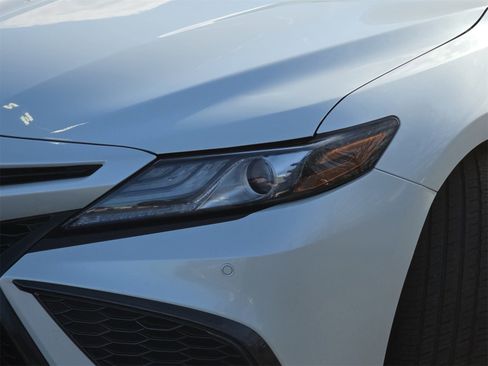 Used 2021 Toyota Camry XSE image 30