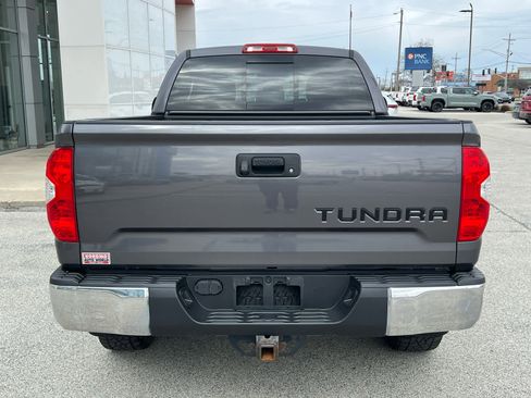 Used 2019 Toyota Tundra SR5 w/ TRD Off Road Package image 12