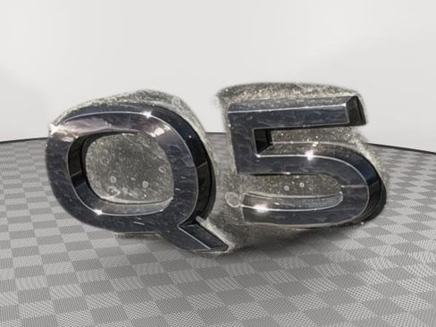 Used 2025 Audi Q5 Premium Plus image 24