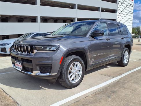 Used 2023 Jeep Grand Cherokee L Laredo image 21