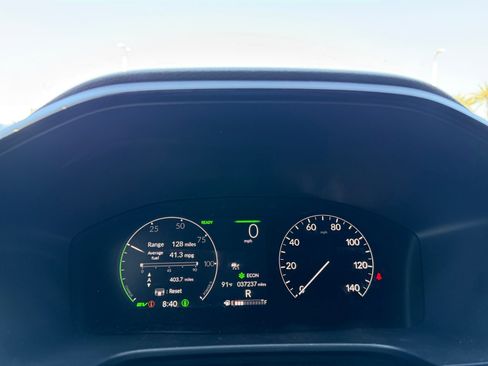 Used 2025 Honda CR-V Sport-L image 10